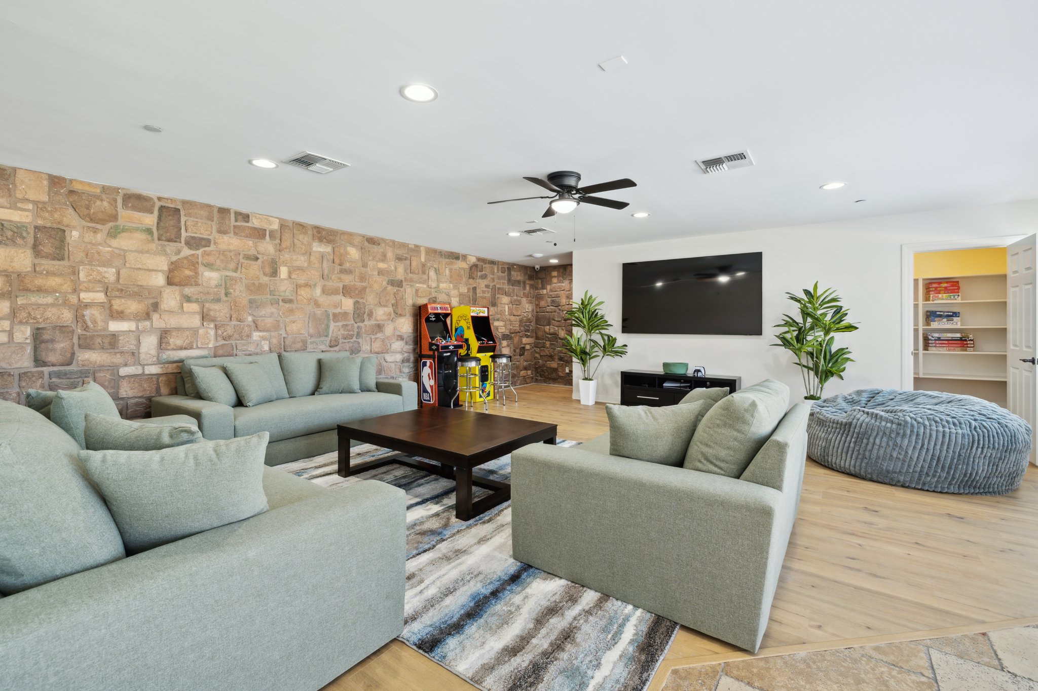 an image of Nexus Teen Academy: Oak, our teen boy depression treatment center
